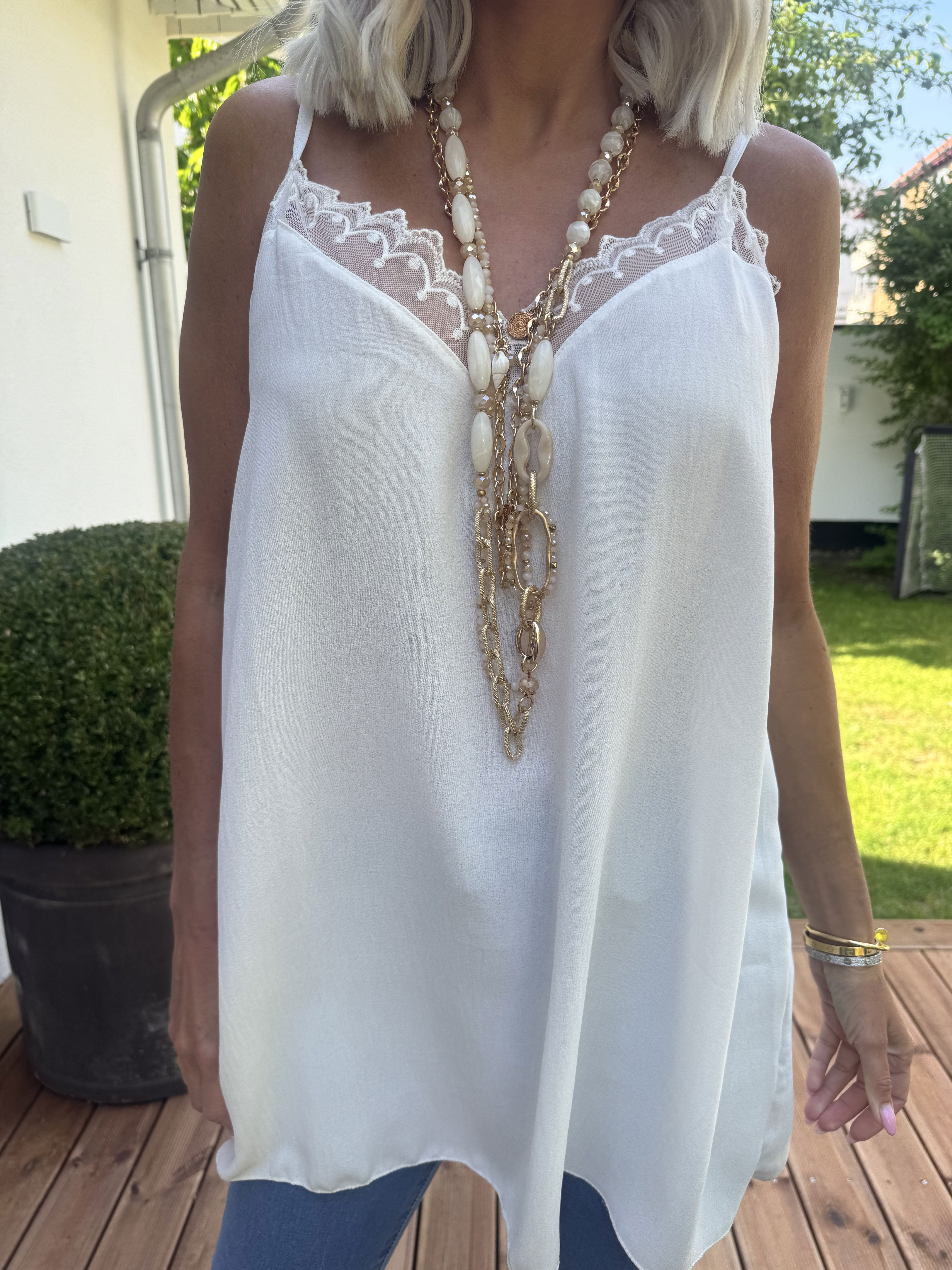 Viktoria - Topp i viskos med spetskant